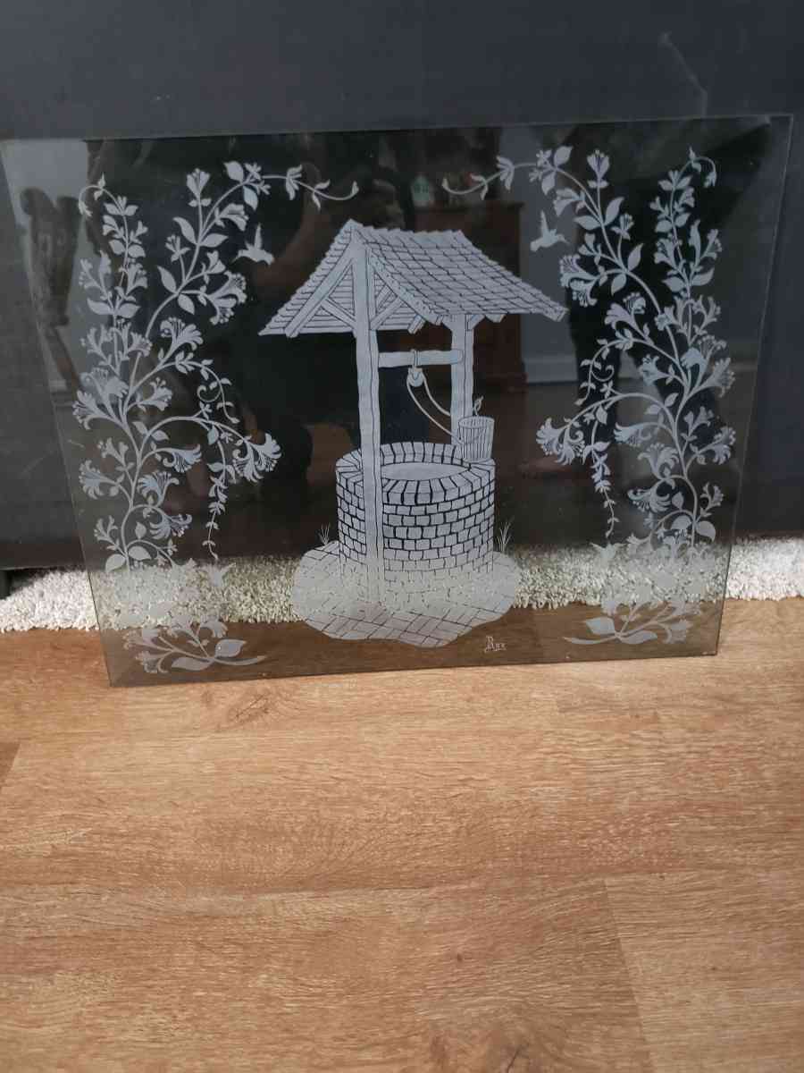 I have seven heavy duty glass designed etching some with fra - Leesville, Louisiana - FleaMarketBay