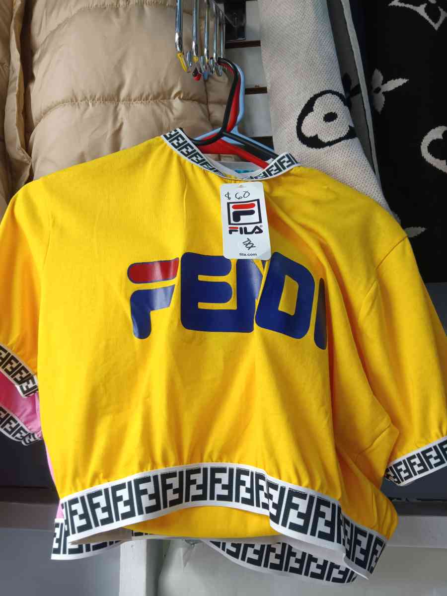 Fendi pants set - Norfolk, Virginia - FleaMarketBay