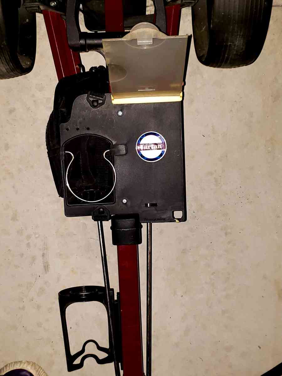 Golf Bag Caddy - Frostburg, Maryland - FleaMarketBay