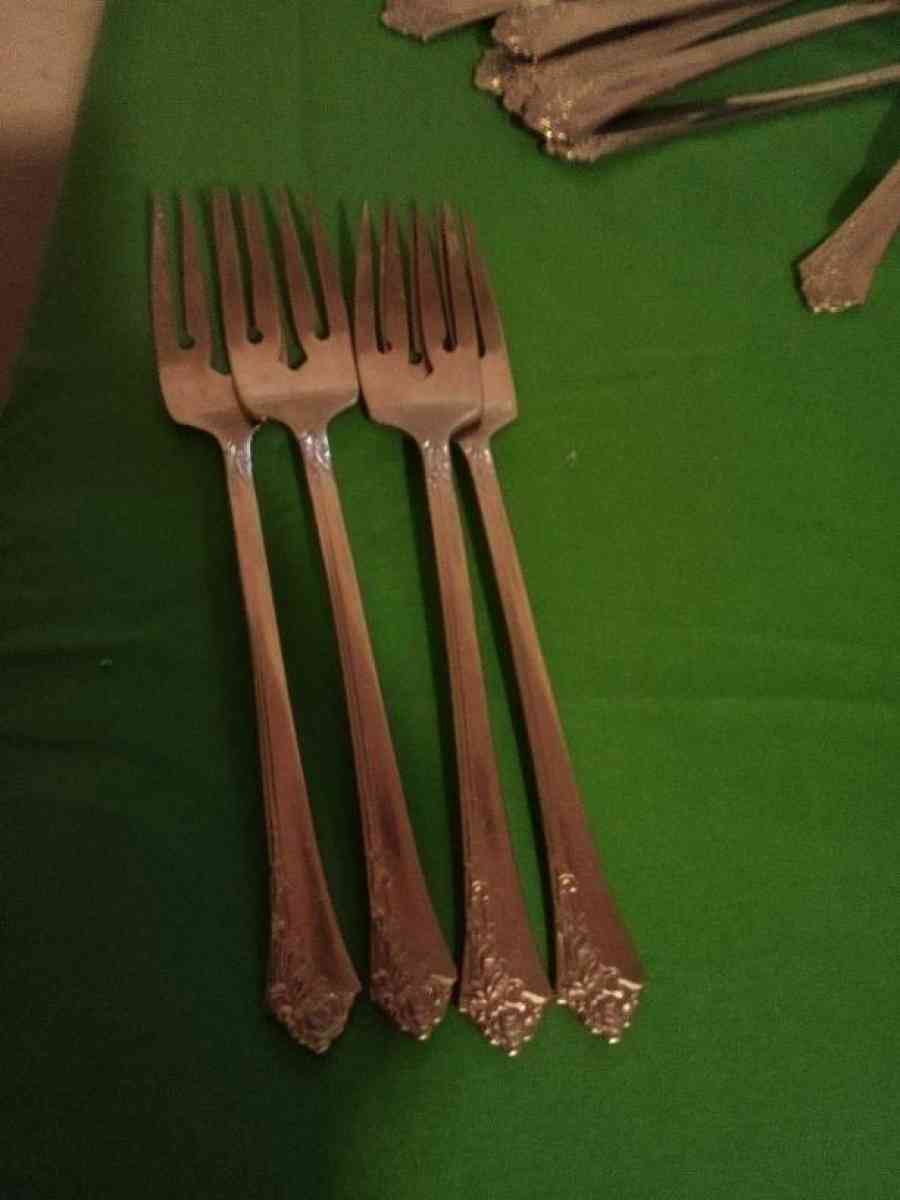 Oneida Damascus rose sterling silver Flat Ware - Biloxi, Mississippi - FleaMarketBay