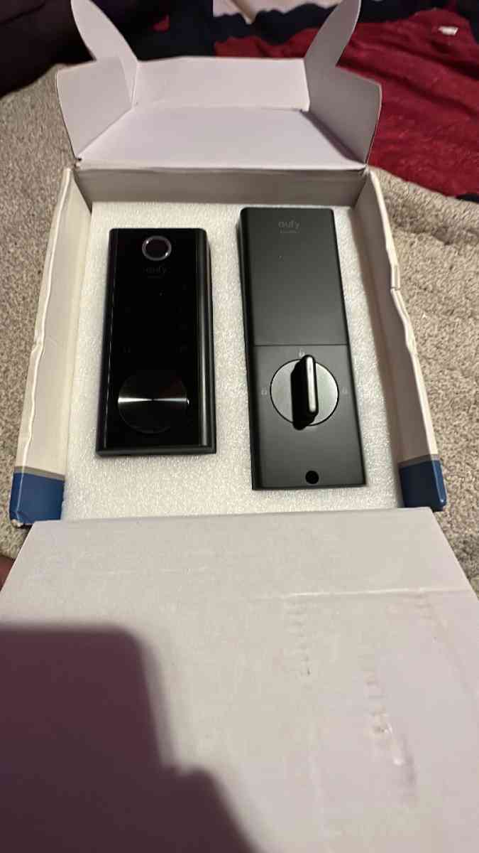 Smart lock with built in WiFi - San Jose, California - FleaMarketBay