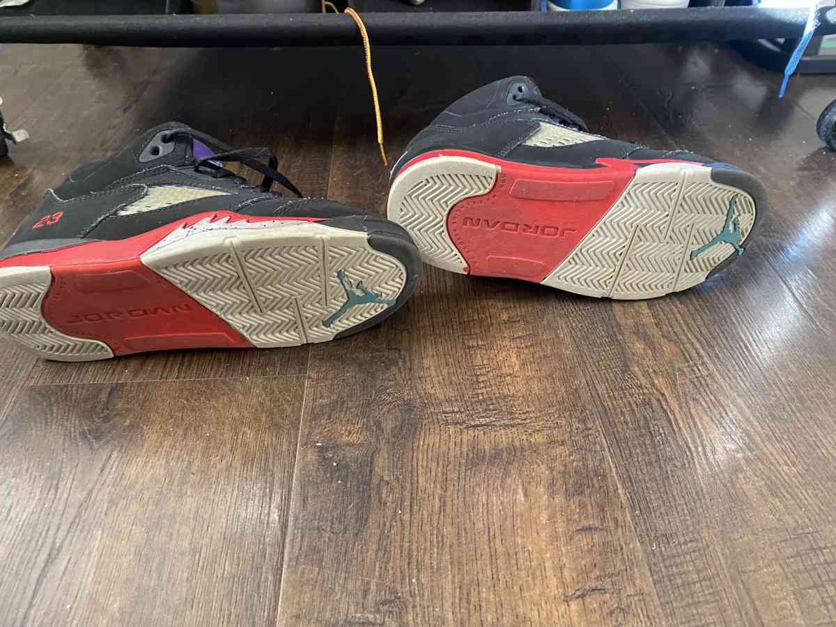 air Jordan 5 top 3 - Jersey City, New Jersey - FleaMarketBay