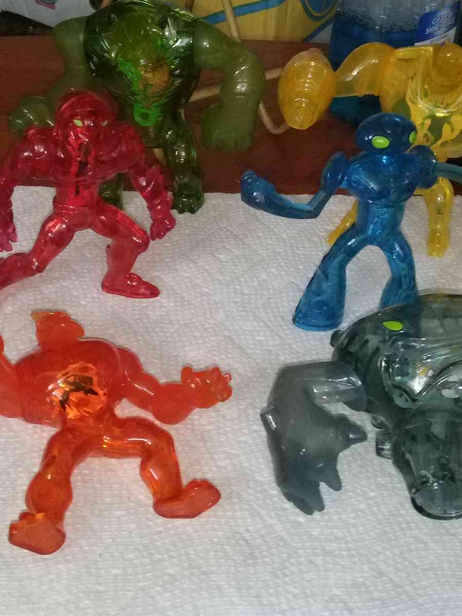 2013 Ben 10 Ultimate Alien - Pawtucket, Rhode Island - FleaMarketBay