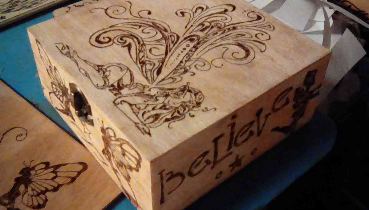 wood burned boxes trays and home made craft - Minford, Ohio - FleaMarketBay