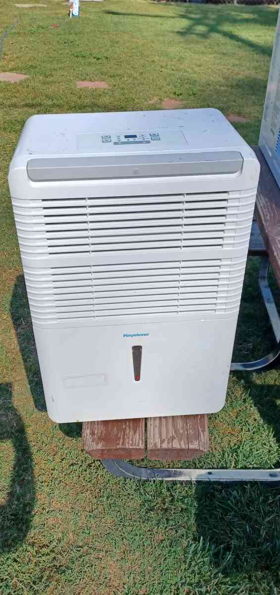 Dehumidifier - Merced, California - FleaMarketBay