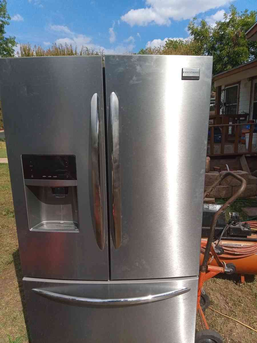fridgeidare refrigerator - Austin, Texas