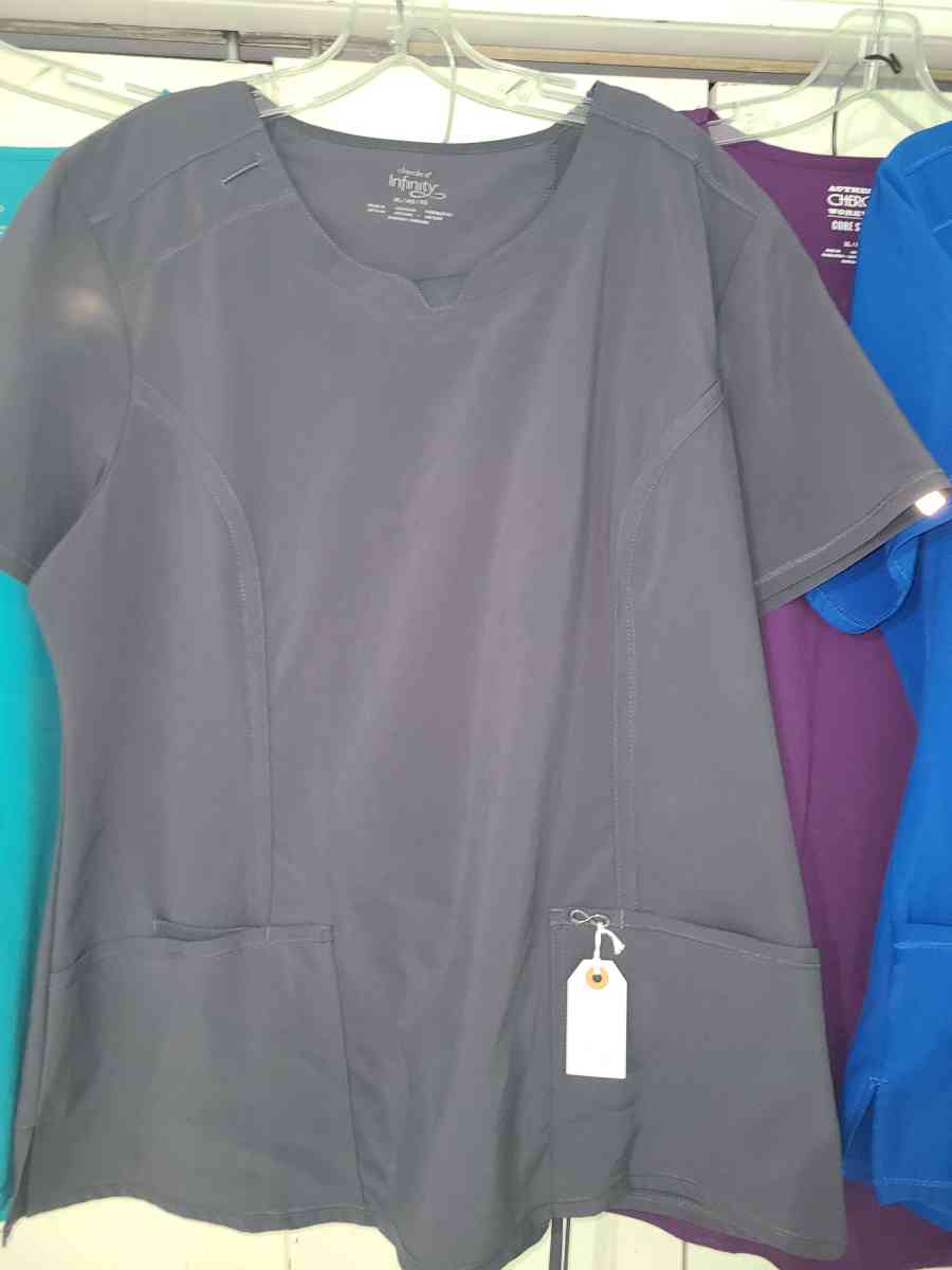 Infinity Scrubs Lg - Tyler, Texas - FleaMarketBay