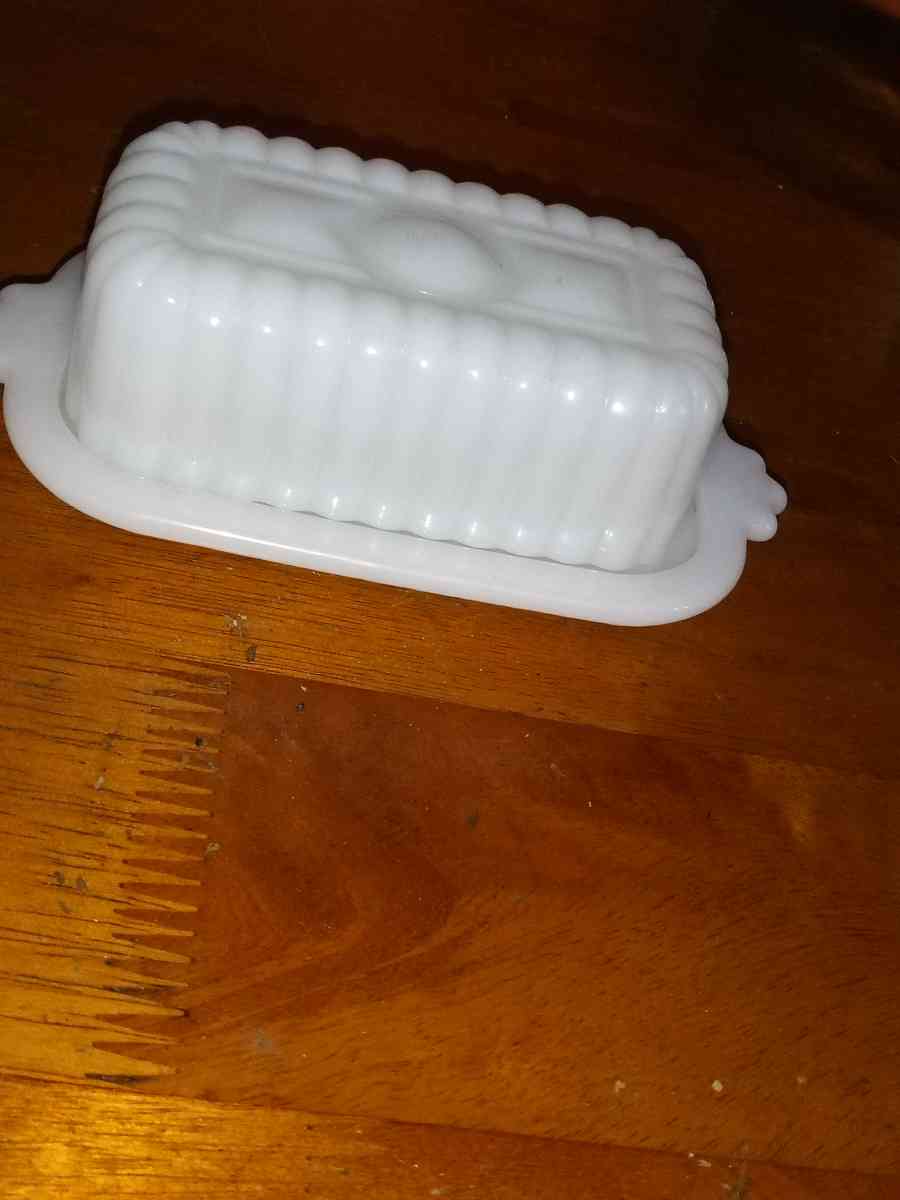 Hazel Atlas Half stick butter dish - Pawtucket, Rhode Island