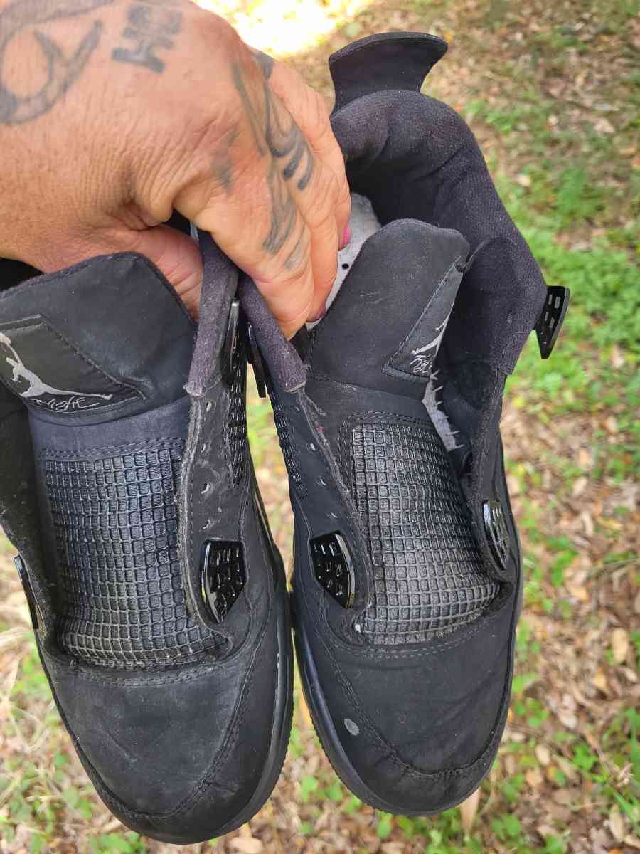 jordan 4s retro black cats - Wildwood, Florida - FleaMarketBay