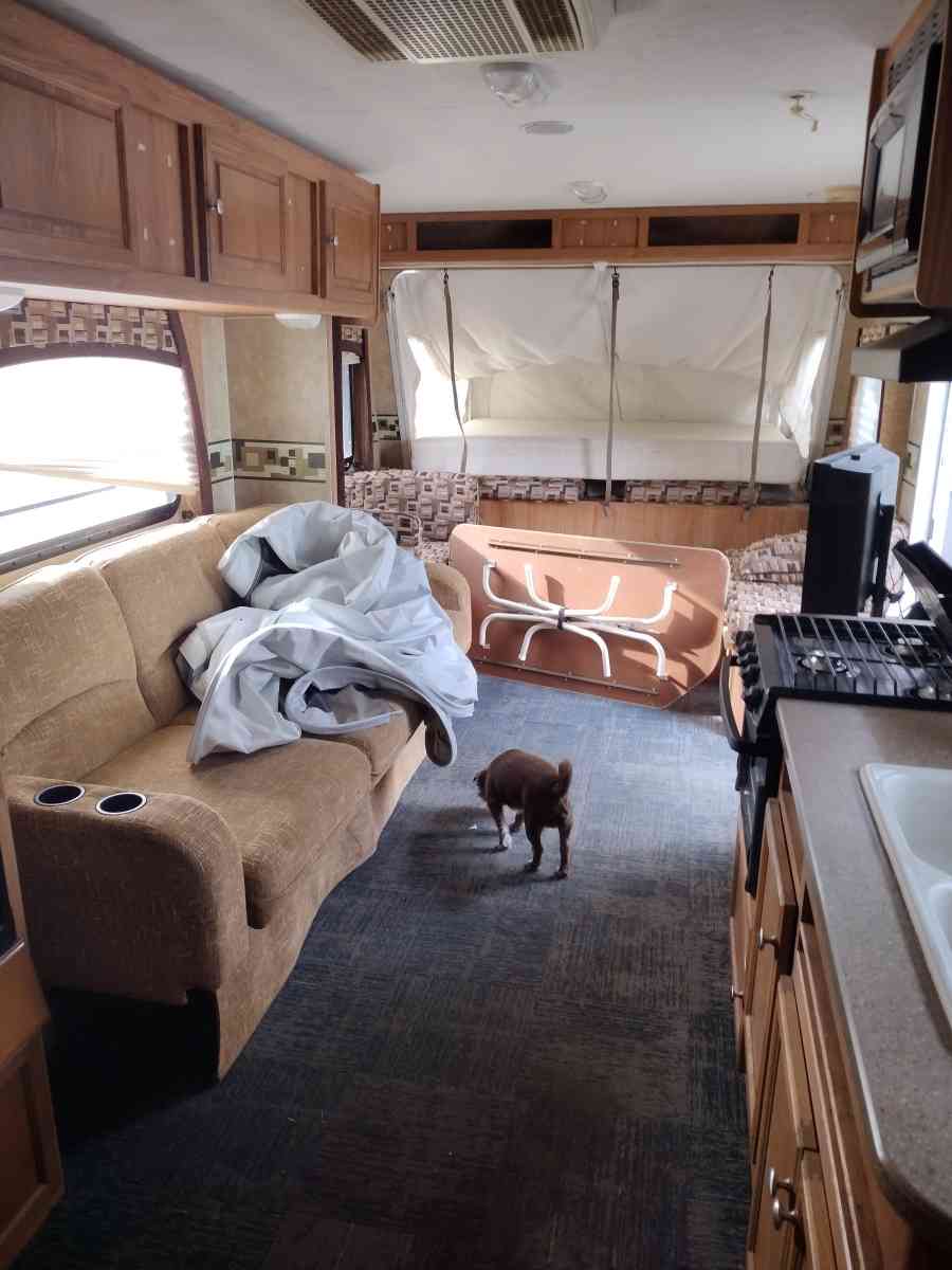 Jay feather camper - Agency, Missouri - FleaMarketBay