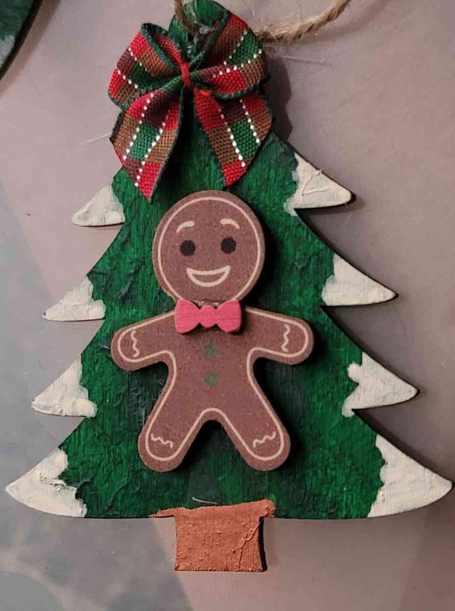 Can be used as a Christmas ornament gift tag or a magnent - Valley Grove, West Virginia