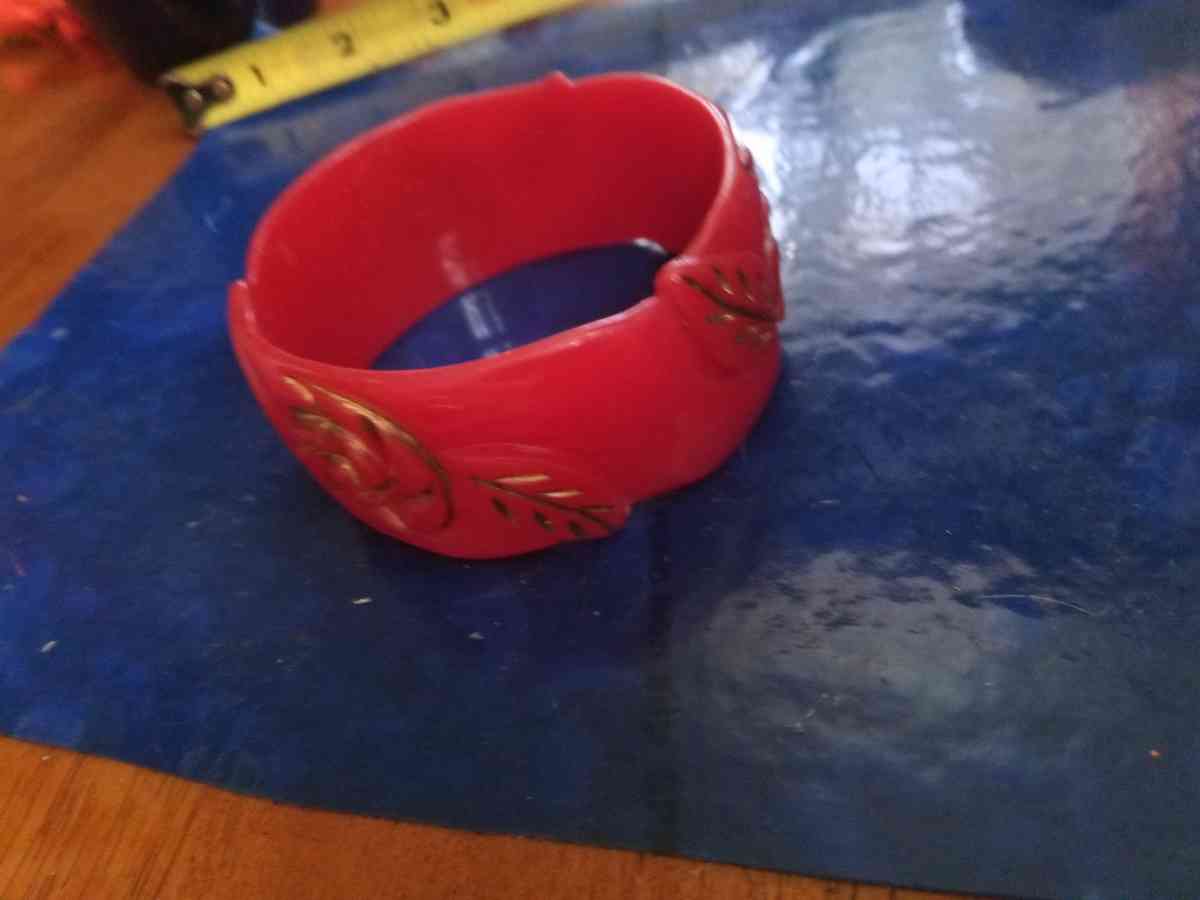 50s Carved red Bangle bracelet - Pawtucket, Rhode Island - FleaMarketBay