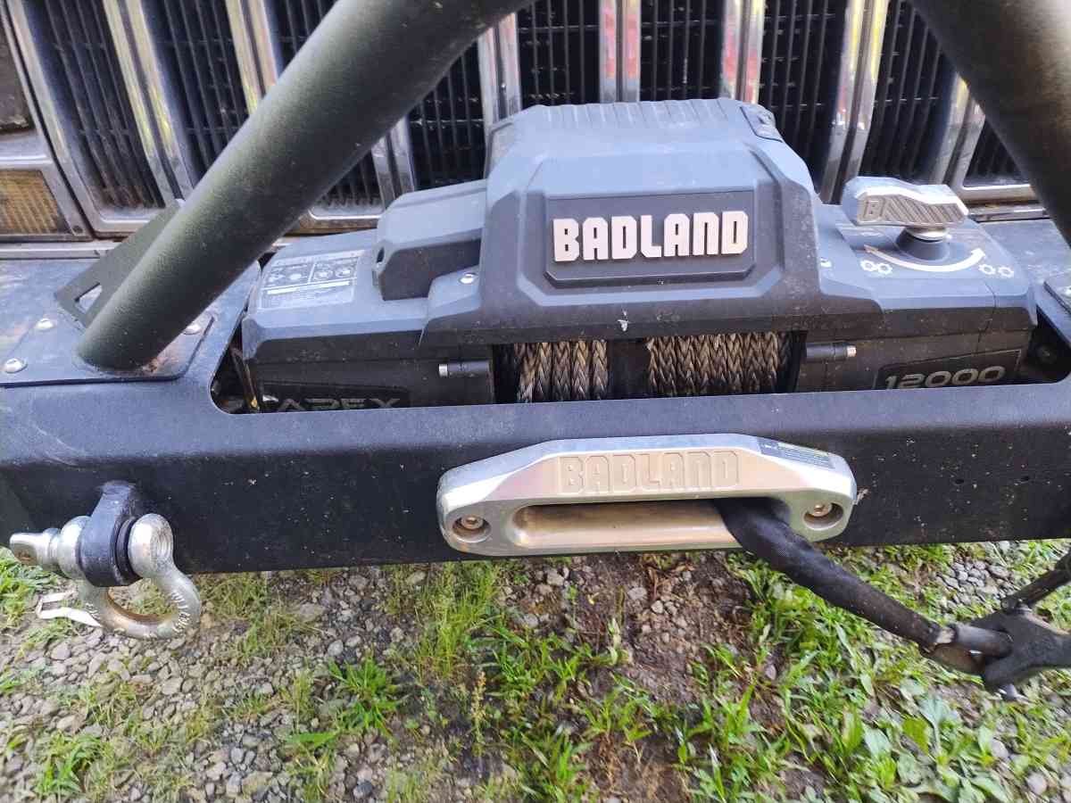 1990 Jeep Cherokee xj - Rutherfordton, North Carolina - FleaMarketBay