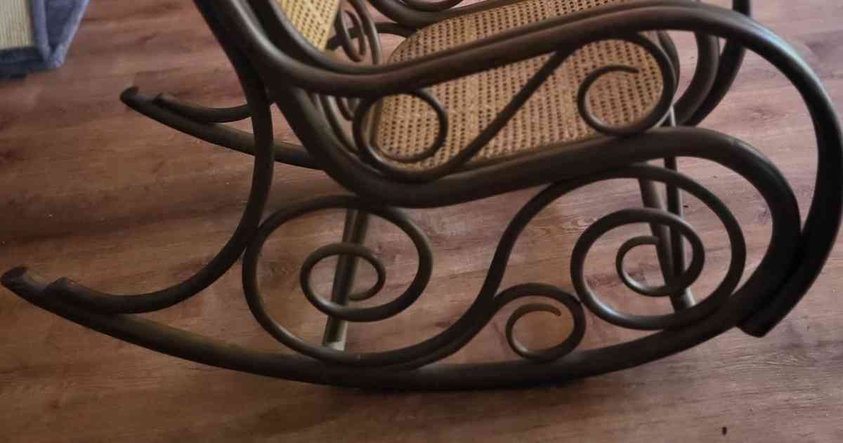 Vintage Bentwood Rocking Chair - San Diego, California - FleaMarketBay