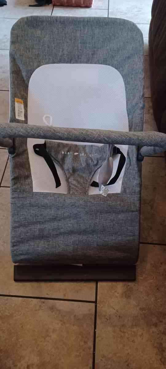 baby bouncer - Turlock, California - FleaMarketBay