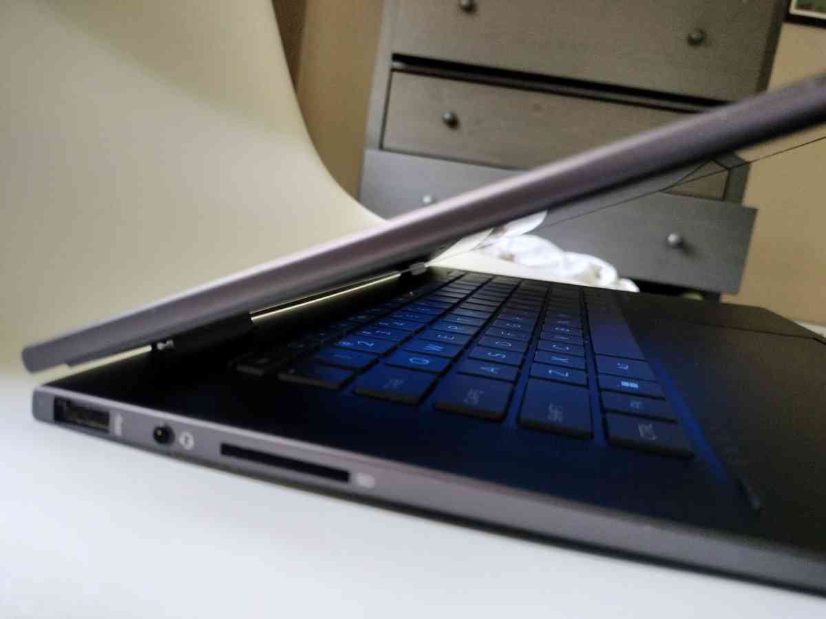 HP envy touchscreen laptop with AMD Ryzen 5 with Radeon grap - Deltona, Florida