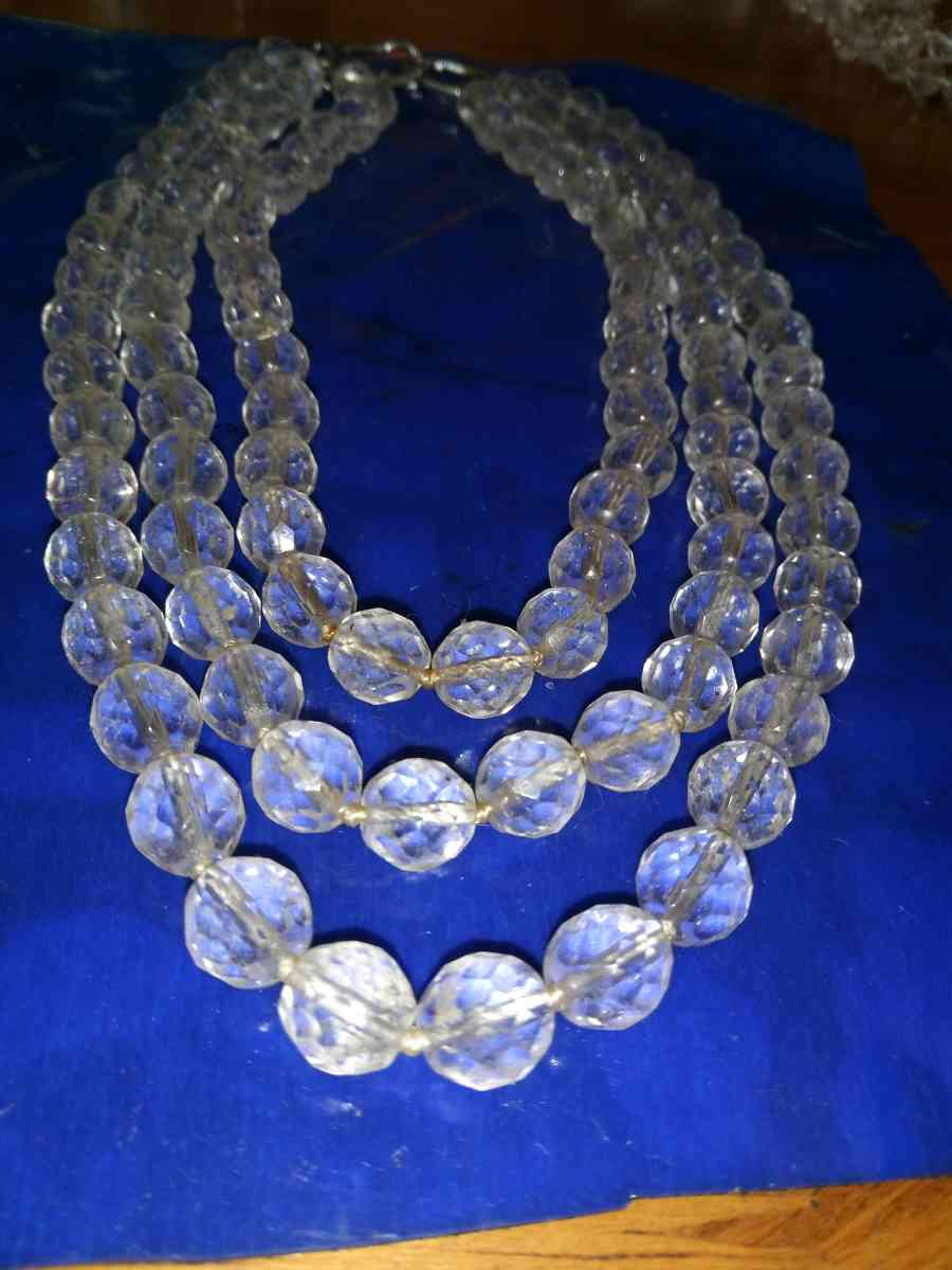 Les Bernard 3 Strand Crystal necklace - Pawtucket, Rhode Island - FleaMarketBay