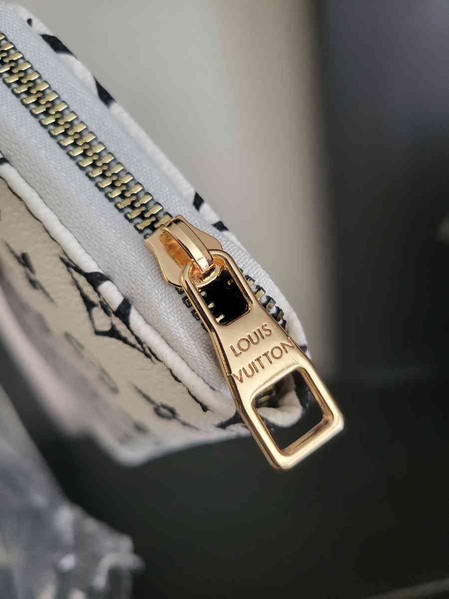 wallet - Tucson, Arizona