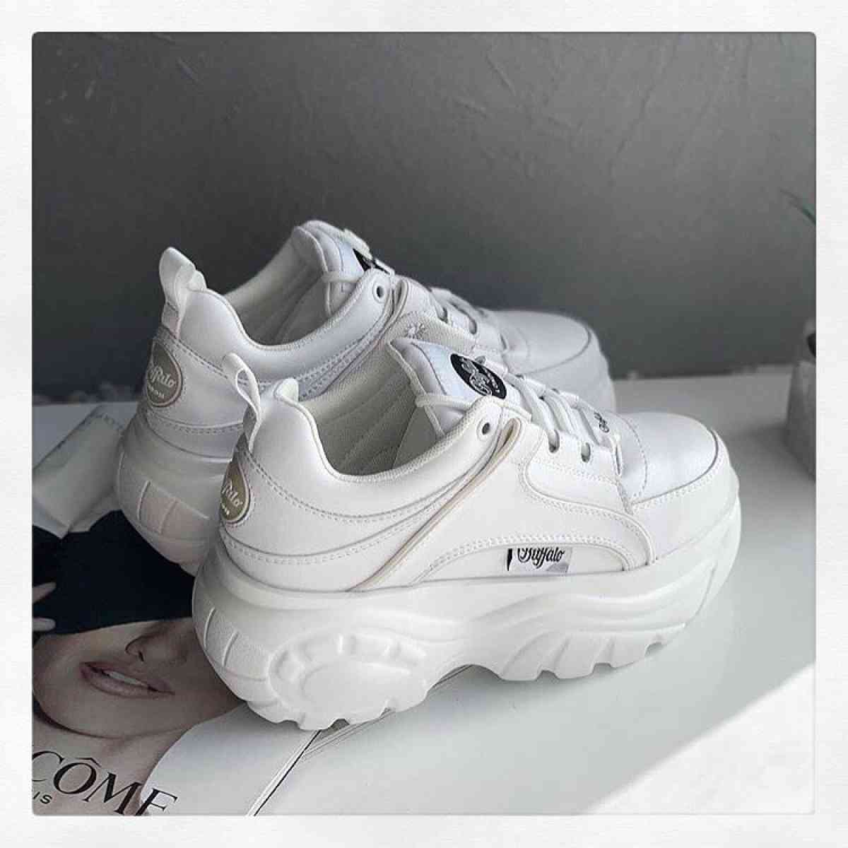 Sneakers - Altamonte Springs, Florida - FleaMarketBay