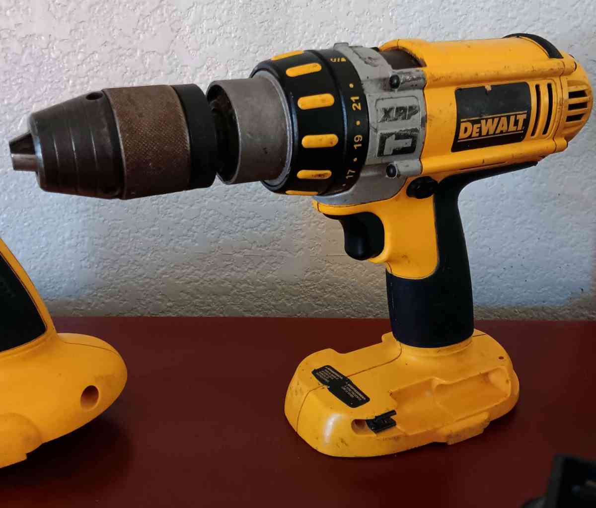 18V Dewalt Lot - Smithville, Tennessee - FleaMarketBay