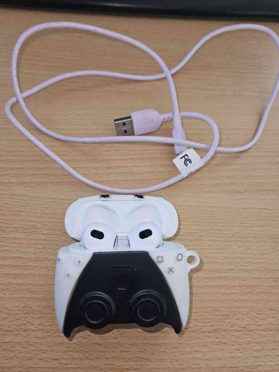 Apple Airpods 3rd Gen W Protective Case - Surprise, Arizona