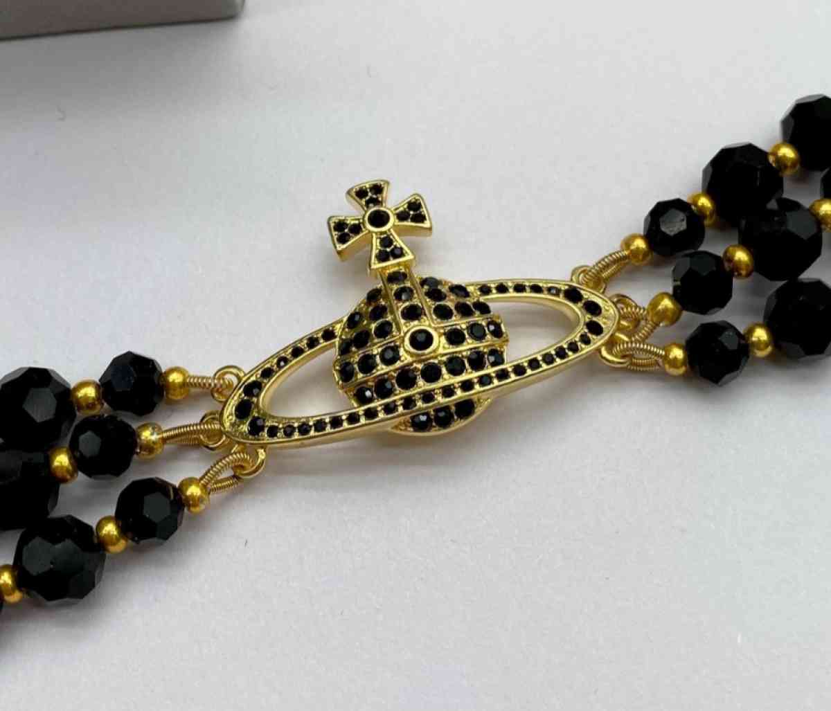 Vivienne Westwood - Mission Viejo, California - FleaMarketBay