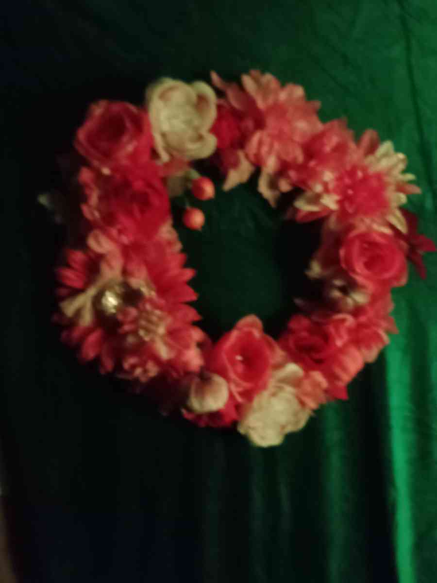 handmade wreaths - Rib Lake, Wisconsin - FleaMarketBay