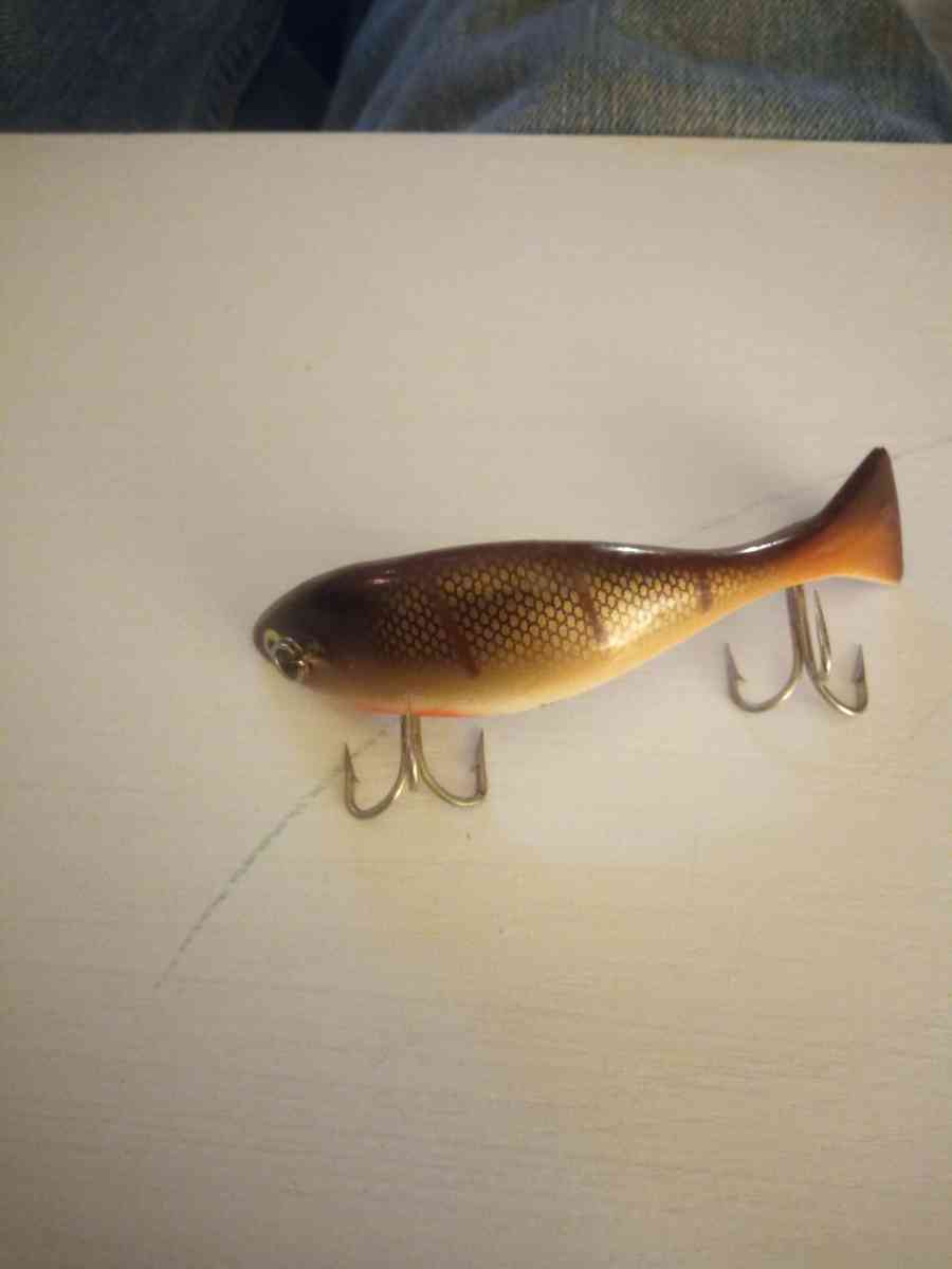 Antique fishing tackle - Chesterton, Indiana - FleaMarketBay