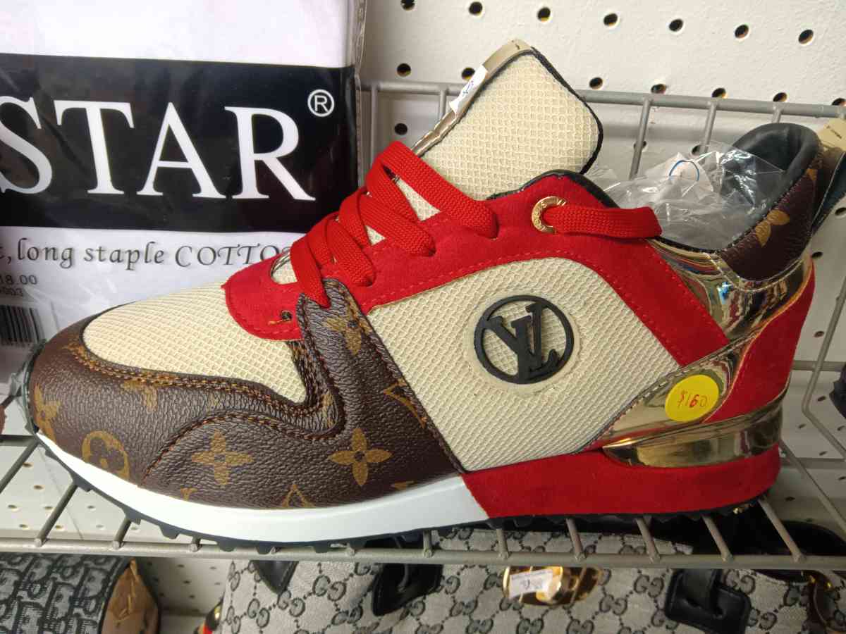 Lv runaway shoes - Norfolk, Virginia - FleaMarketBay
