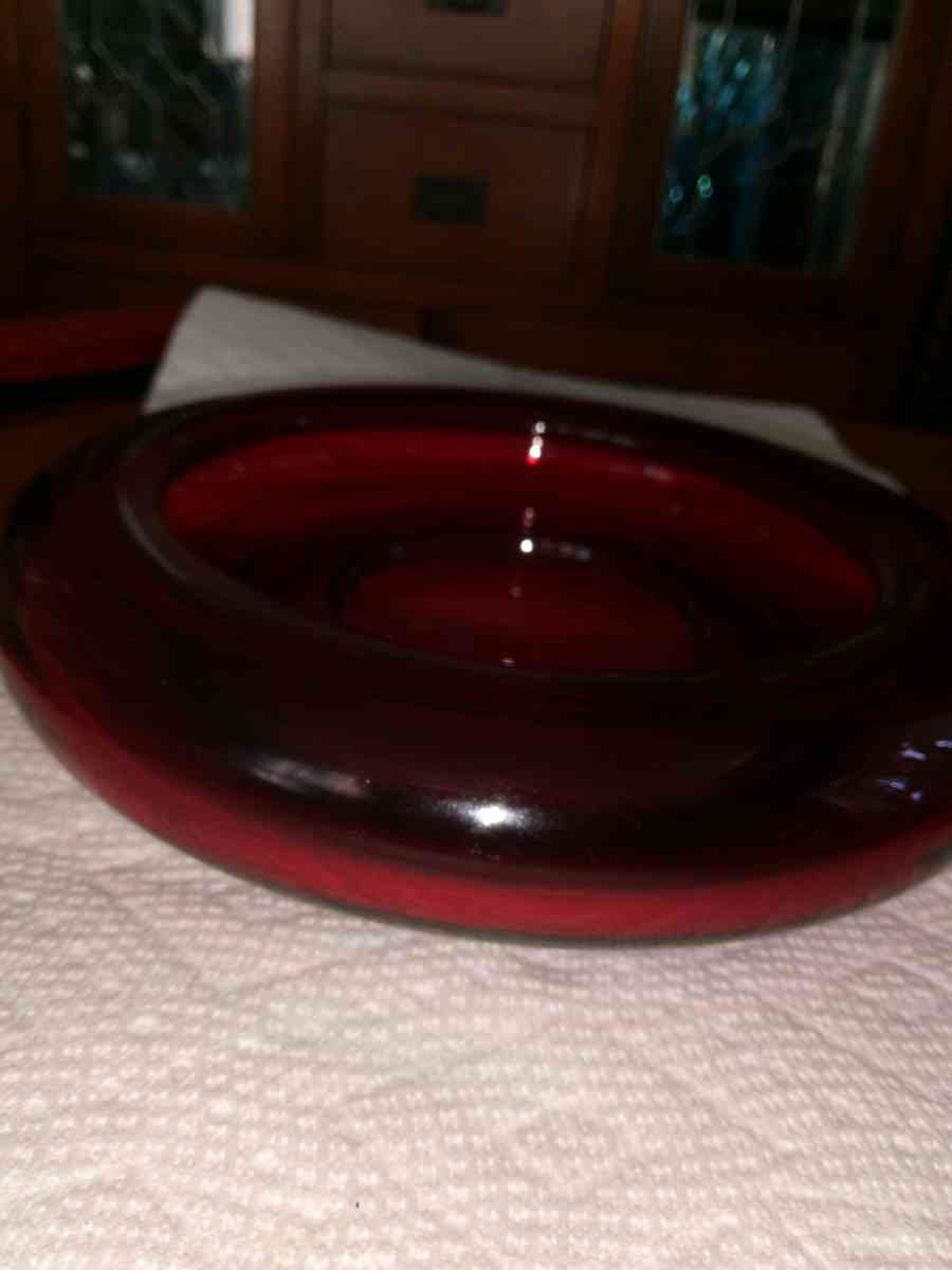 vintage Ruby bowl - Pawtucket, Rhode Island - FleaMarketBay