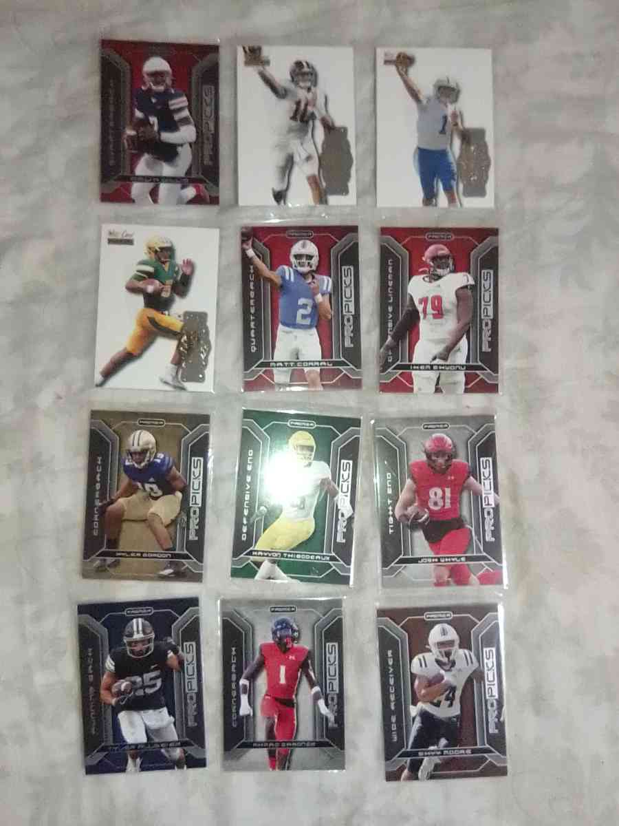 these 12 football cards - Bean Station, Tennessee - FleaMarketBay