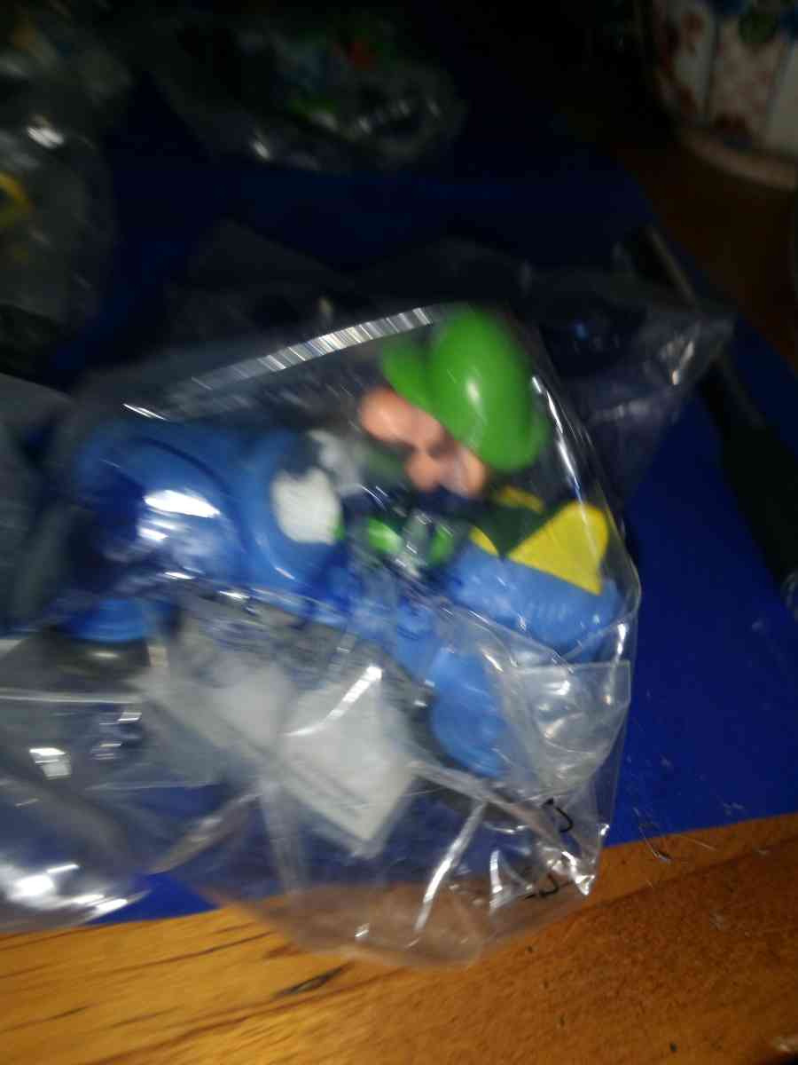 20014 Mariokart complete set 1 to 8 mib - Pawtucket, Rhode Island - FleaMarketBay