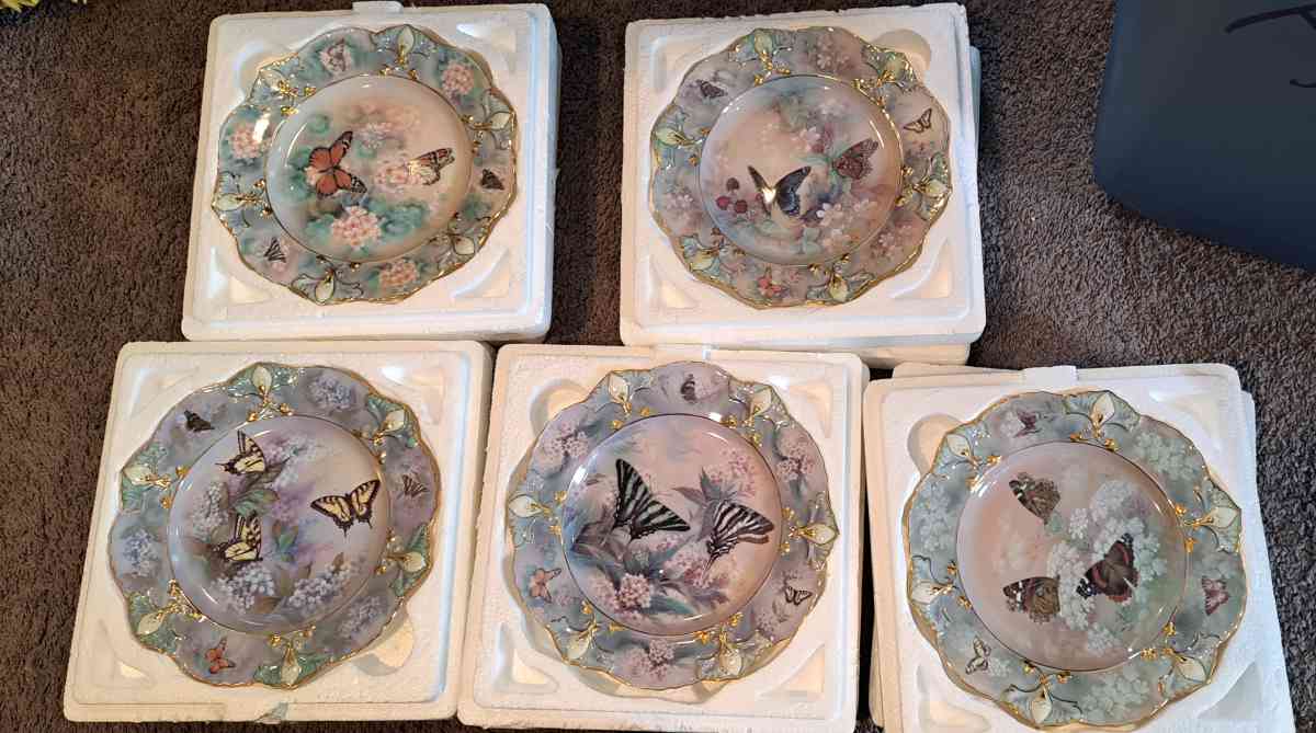 Bradford Exchange butterfly plate collection limited edition - Sewell, New Jersey - FleaMarketBay