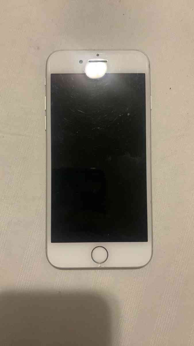 iphone lot - Medford, Oregon - FleaMarketBay