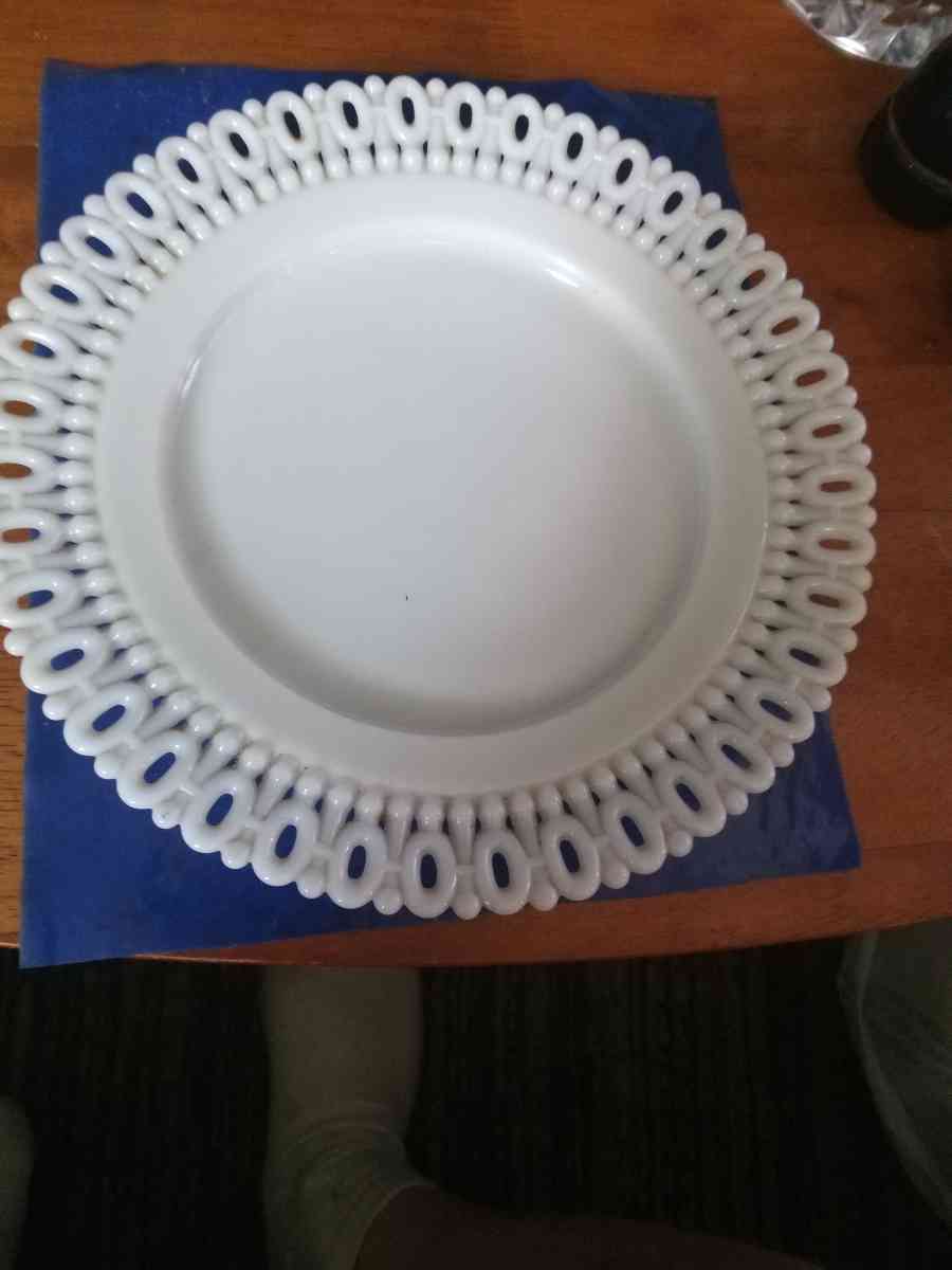 EAPG 8 inch 101 Border Milk glass plate - Pawtucket, Rhode Island - FleaMarketBay