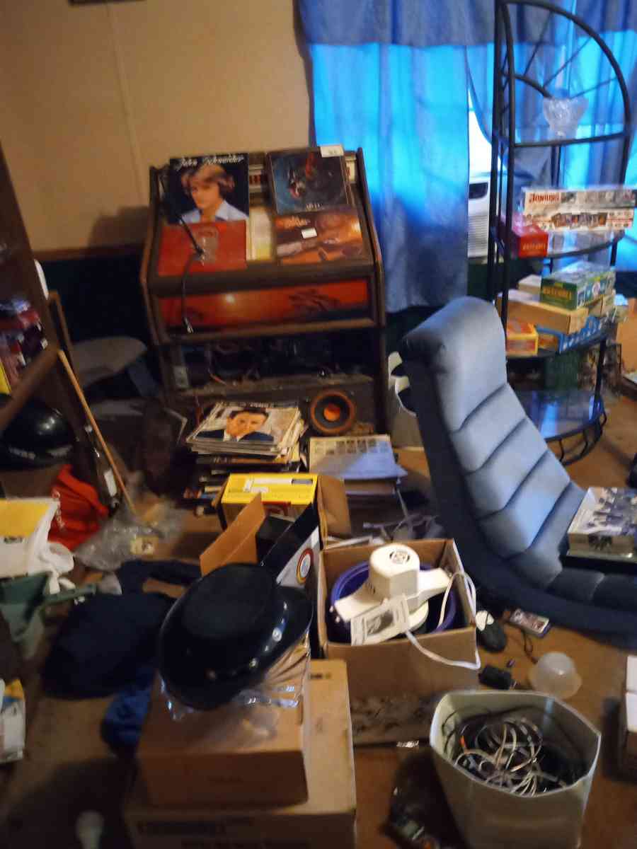 moving everything must go tonight - Greer, South Carolina