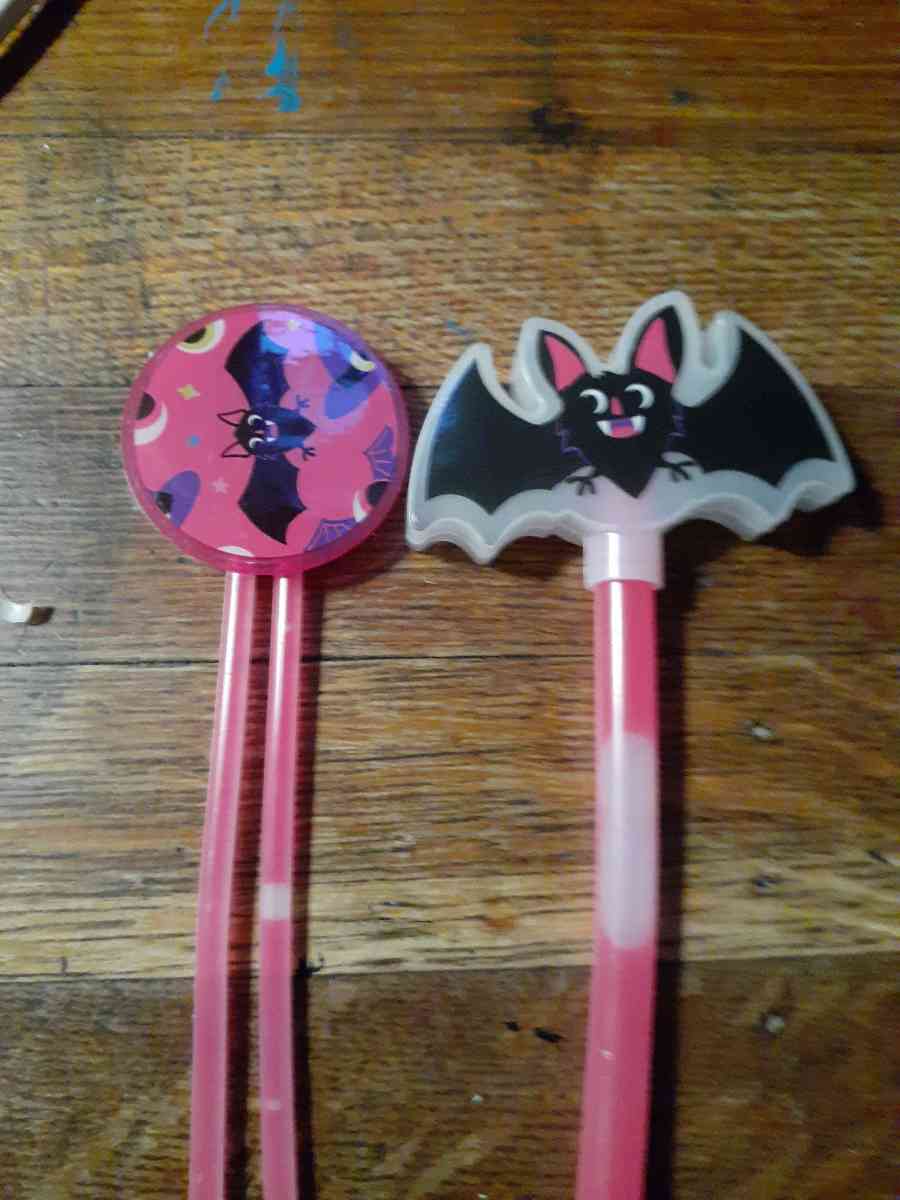 Halloween glow in the dark sticks - Baltimore, Maryland