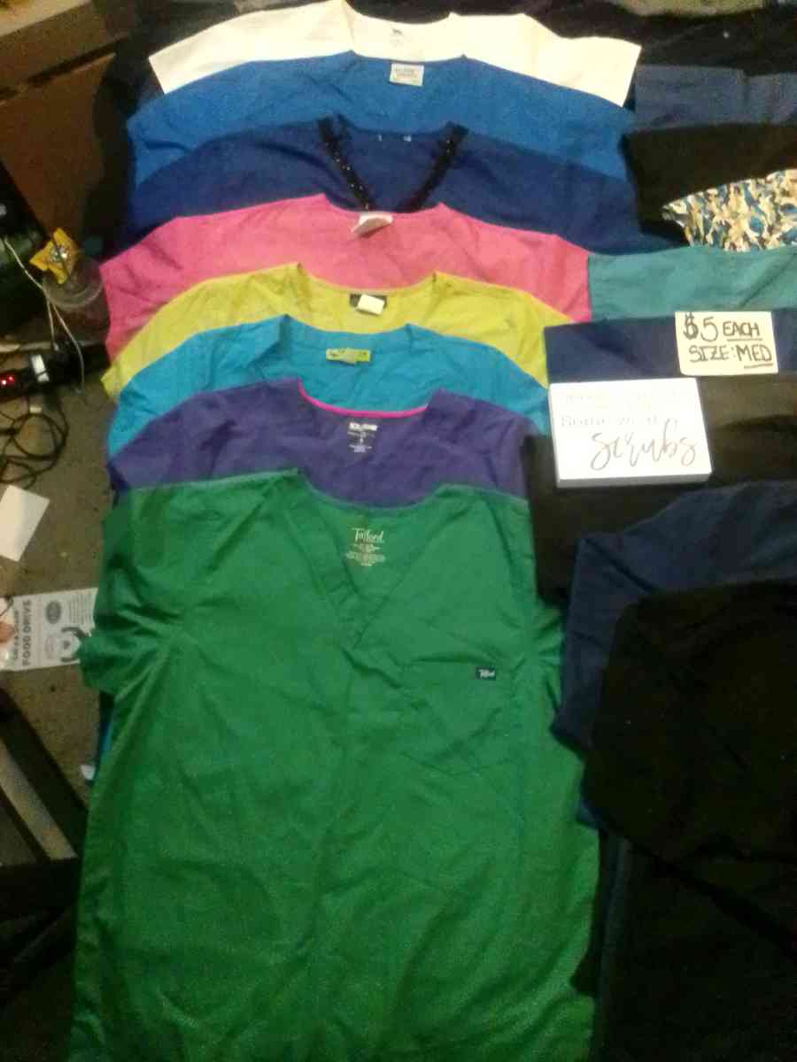 Different style and sizes of scrubs From sizes small  to 5x - Walla Walla, Washington - FleaMarketBay