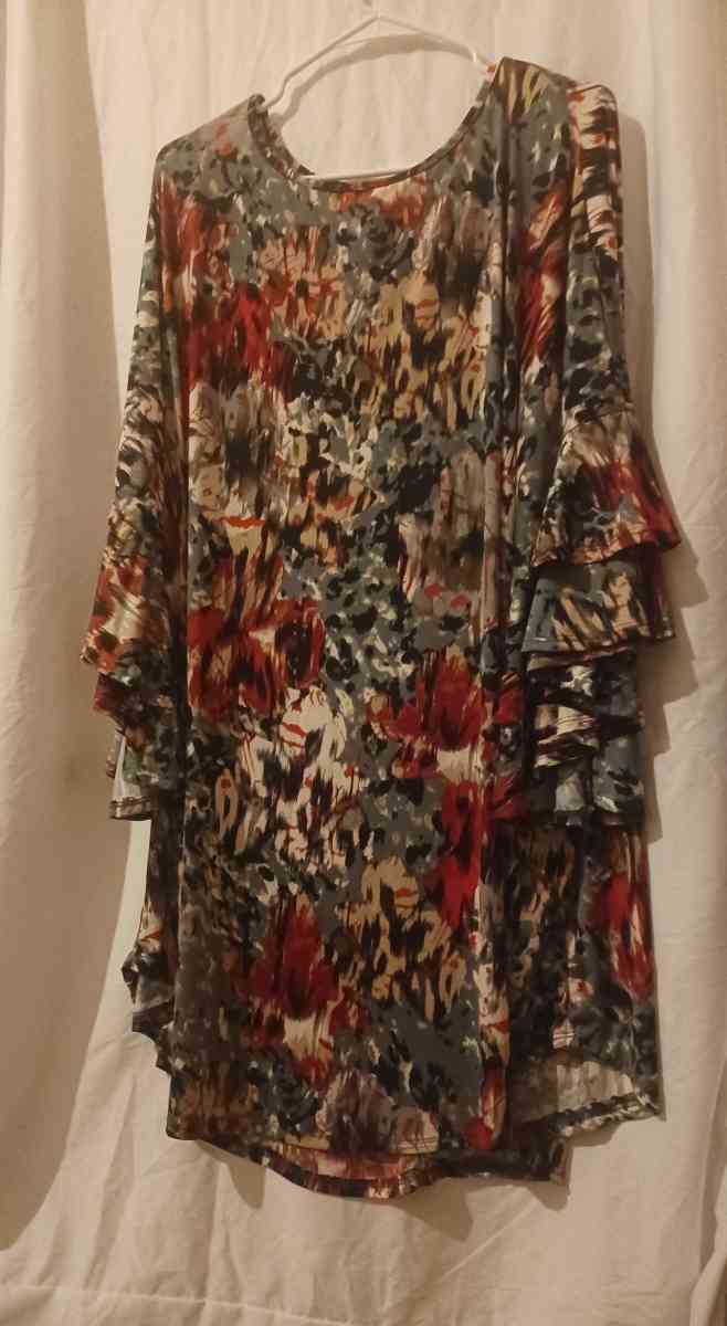 women clothing at a very good price good quality and some ne - Oxford, Mississippi - FleaMarketBay