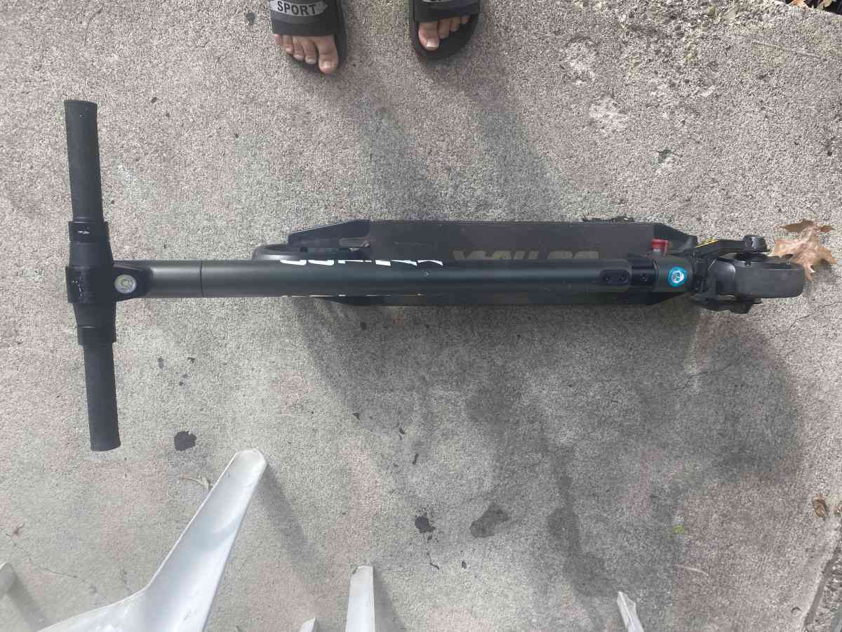 electric scooter - Greenwood, Indiana