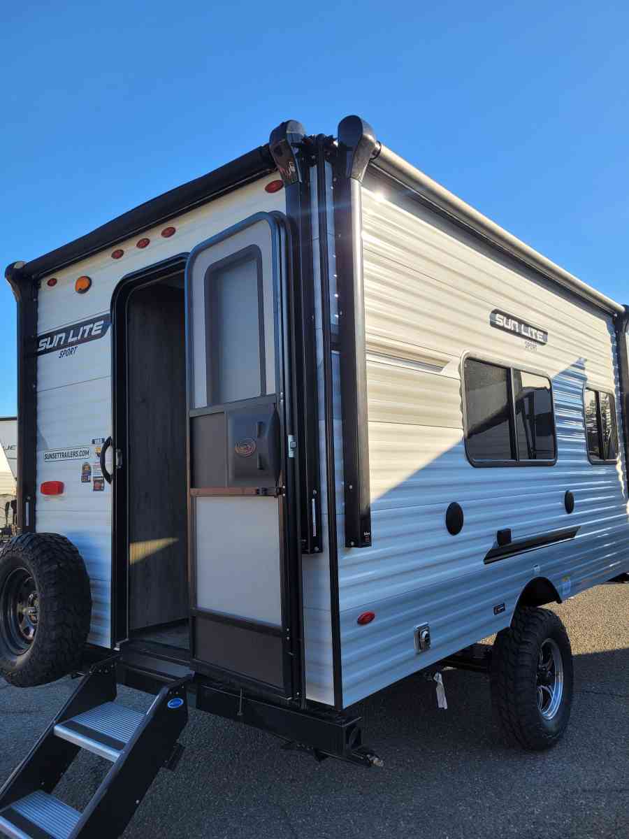 sunset park sunlight 18rd - Portland, Oregon - FleaMarketBay