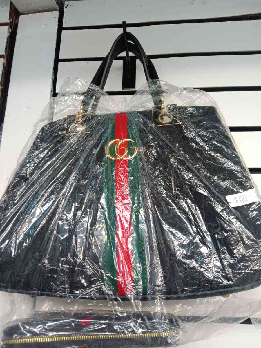 women bags - Norfolk, Virginia - FleaMarketBay