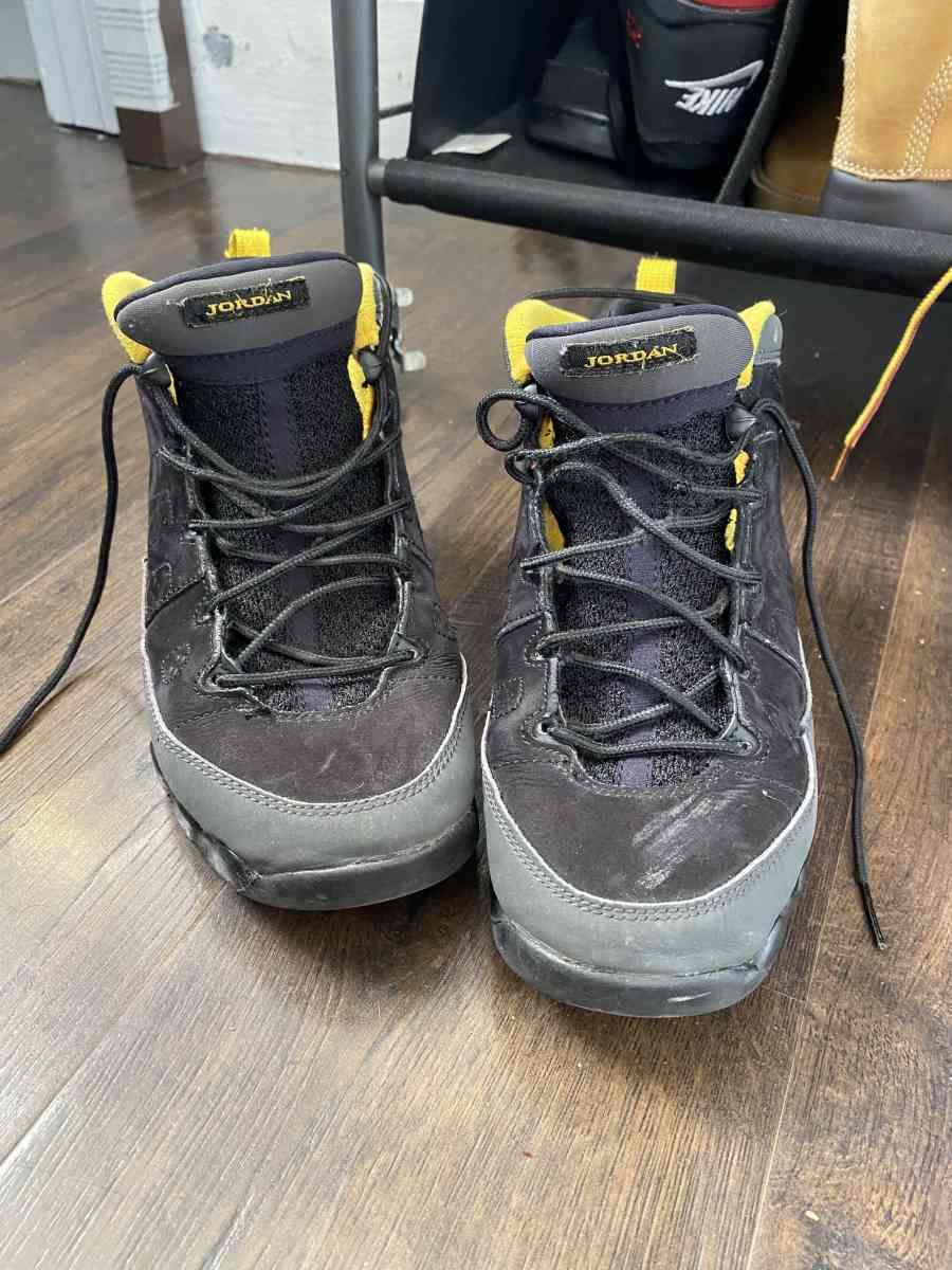 shoes bundle - Jersey City, New Jersey - FleaMarketBay