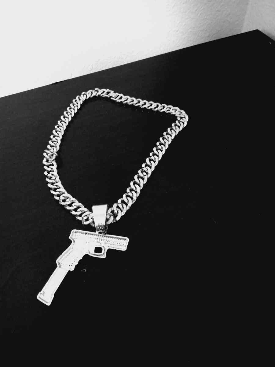 1 Pc Fashion Jewelry For Men Or Women Case Free Charm Hip Ho - Alicia, Arkansas - FleaMarketBay