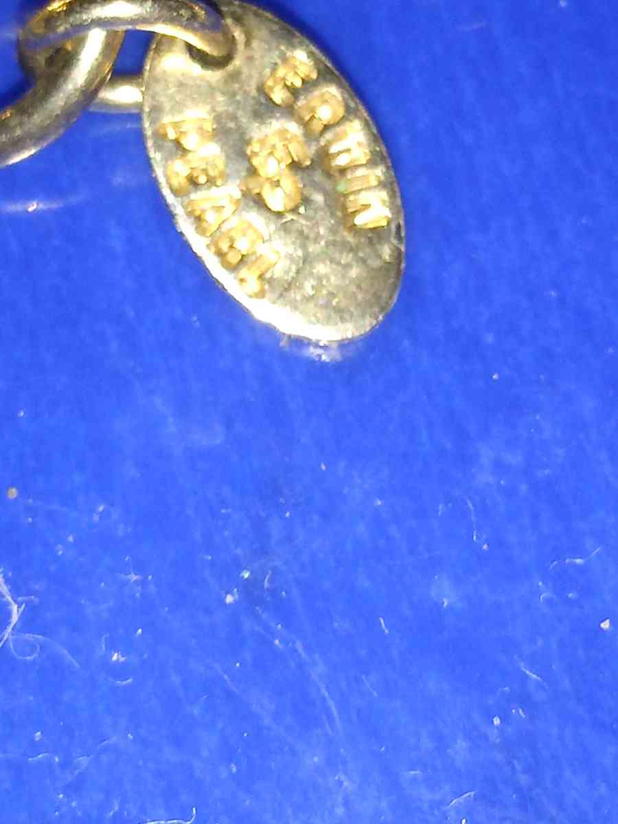 Erwin Pearl Gold toned chain Linc necklace - Pawtucket, Rhode Island - FleaMarketBay