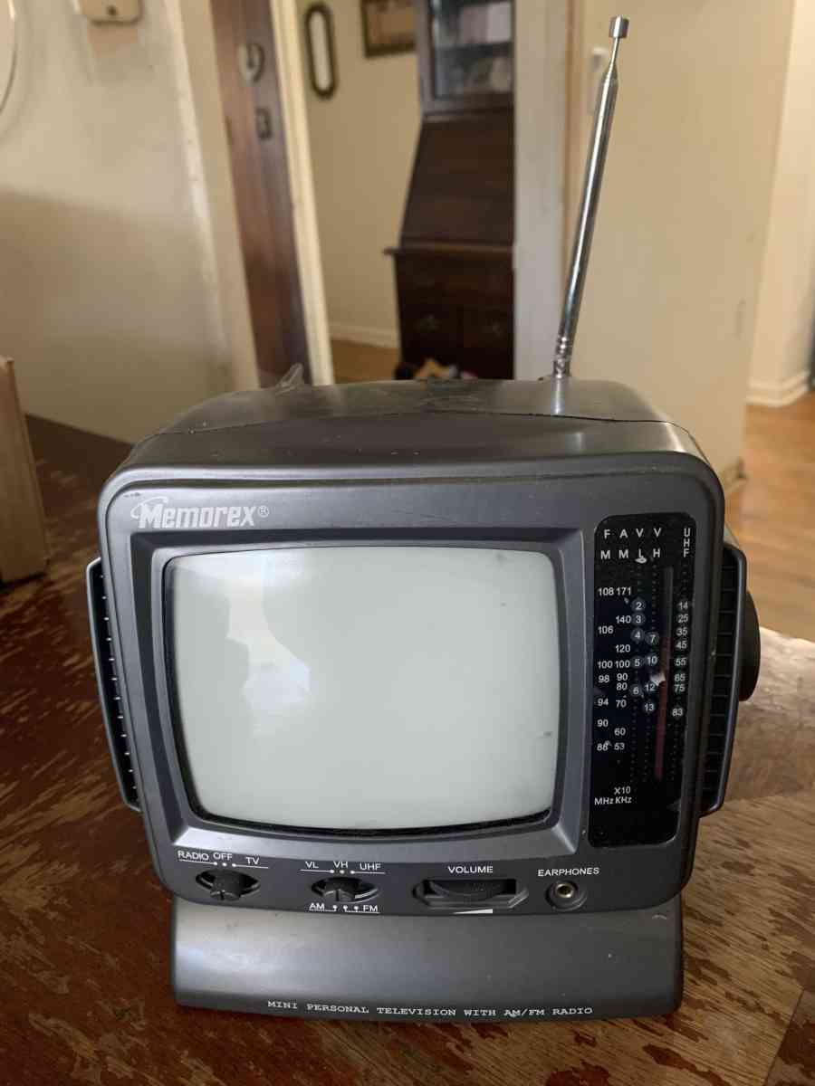 Memorex Vintage Mini TV - Mc Minnville, Tennessee - FleaMarketBay