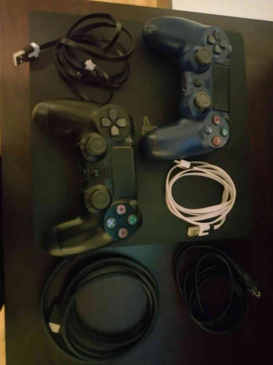 PS5 Slim - Santa Ana, California