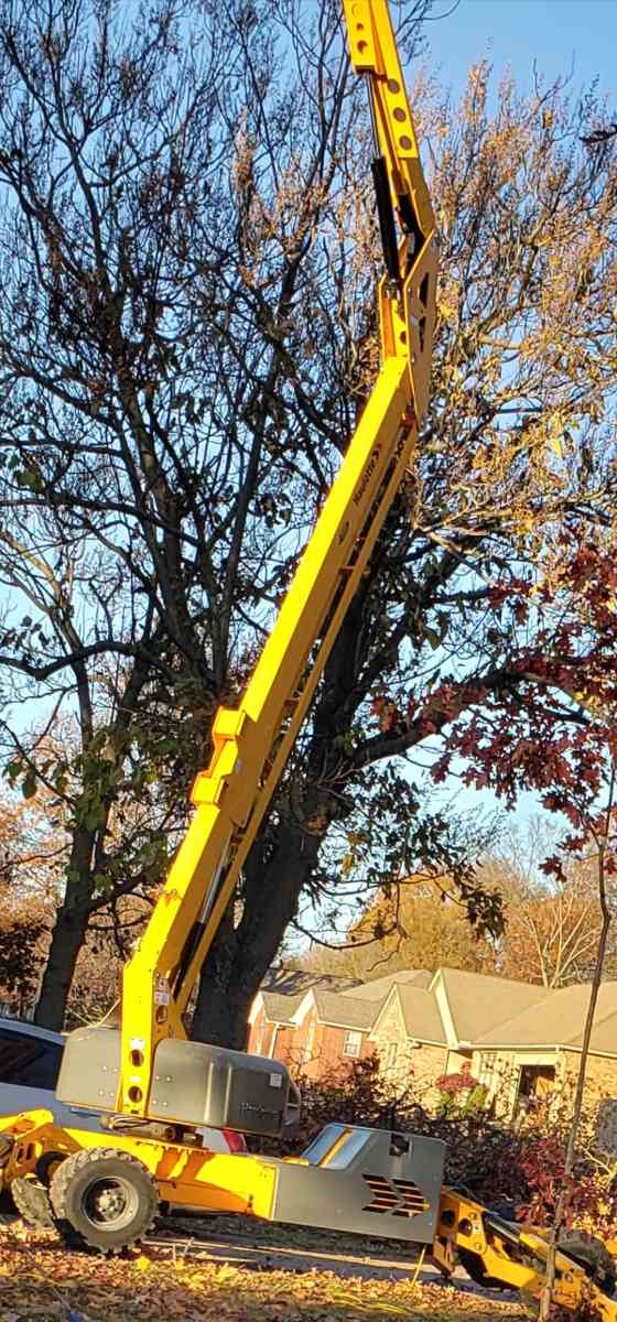 45ft towable lift - Searcy, Arkansas - FleaMarketBay