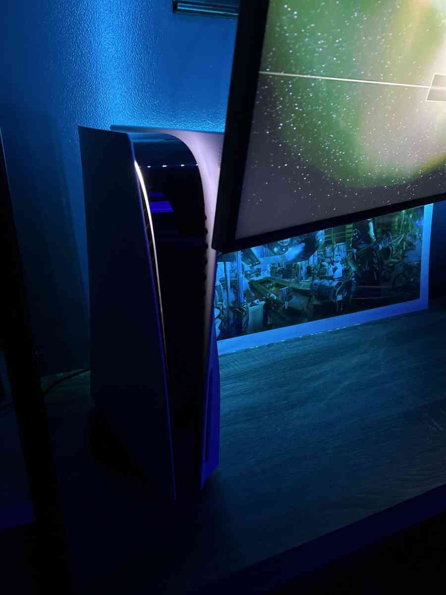 PS 5 Consoles - Los Angeles, California - FleaMarketBay