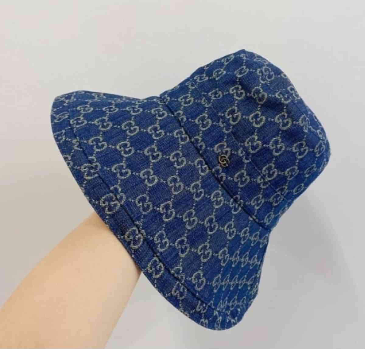 caps top quality - Mission Viejo, California - FleaMarketBay